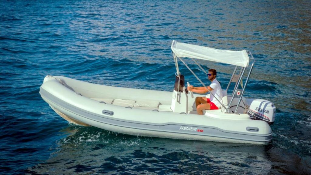 40 hp dinghy rental in Cetara | Seasun Cetara